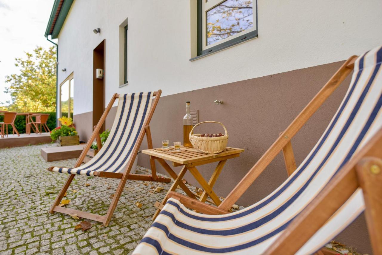 Solar Da Castanha - Forest House Manteigas Exterior photo