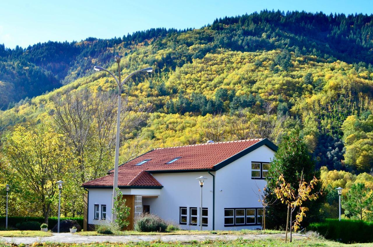 Solar Da Castanha - Forest House Manteigas Exterior photo